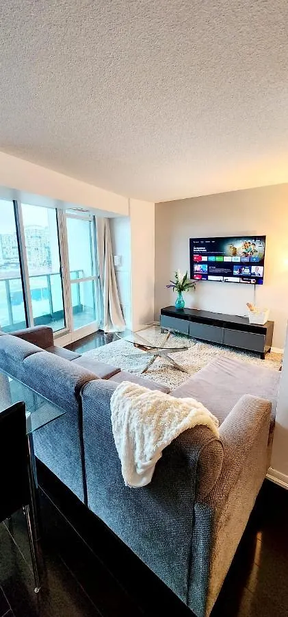 Lakefront Living Downtown Toronto - Free Parking, Gym, Indoor Pool 公寓